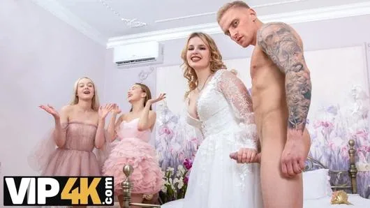 Babe, düğün töreninin hemen ardından damadını iki en yakın arkadaşıyla paylaşıyor